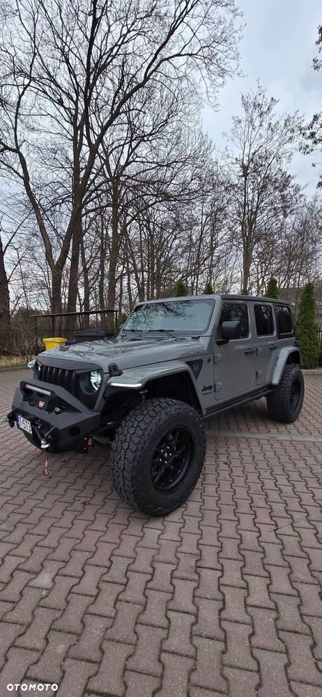 Jeep Wrangler - 1