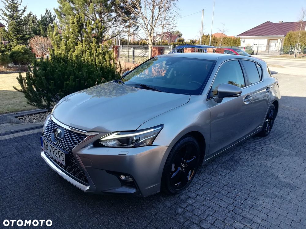Lexus CT 200h Elegance - 1