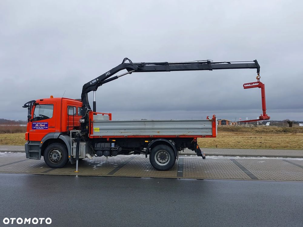 Mercedes-Benz AXOR 1824 - 4