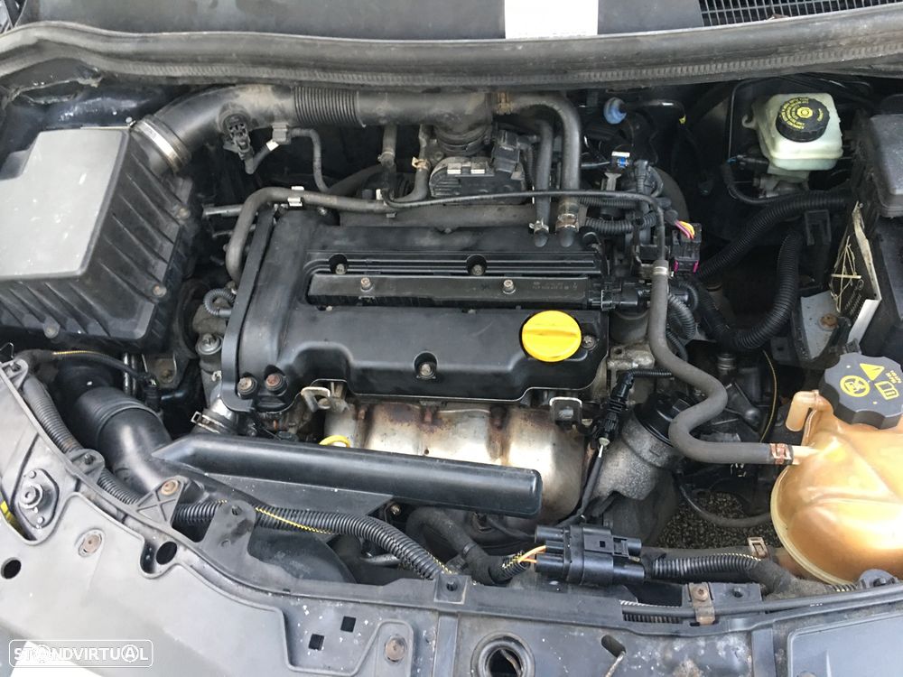 Opel Corsa 1.2 CMON - 15