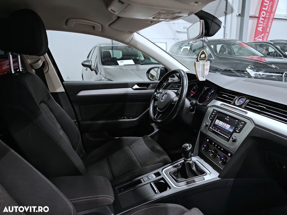 Volkswagen Passat 1.6 TDI (BlueMotion Technology) Comfortline - 6