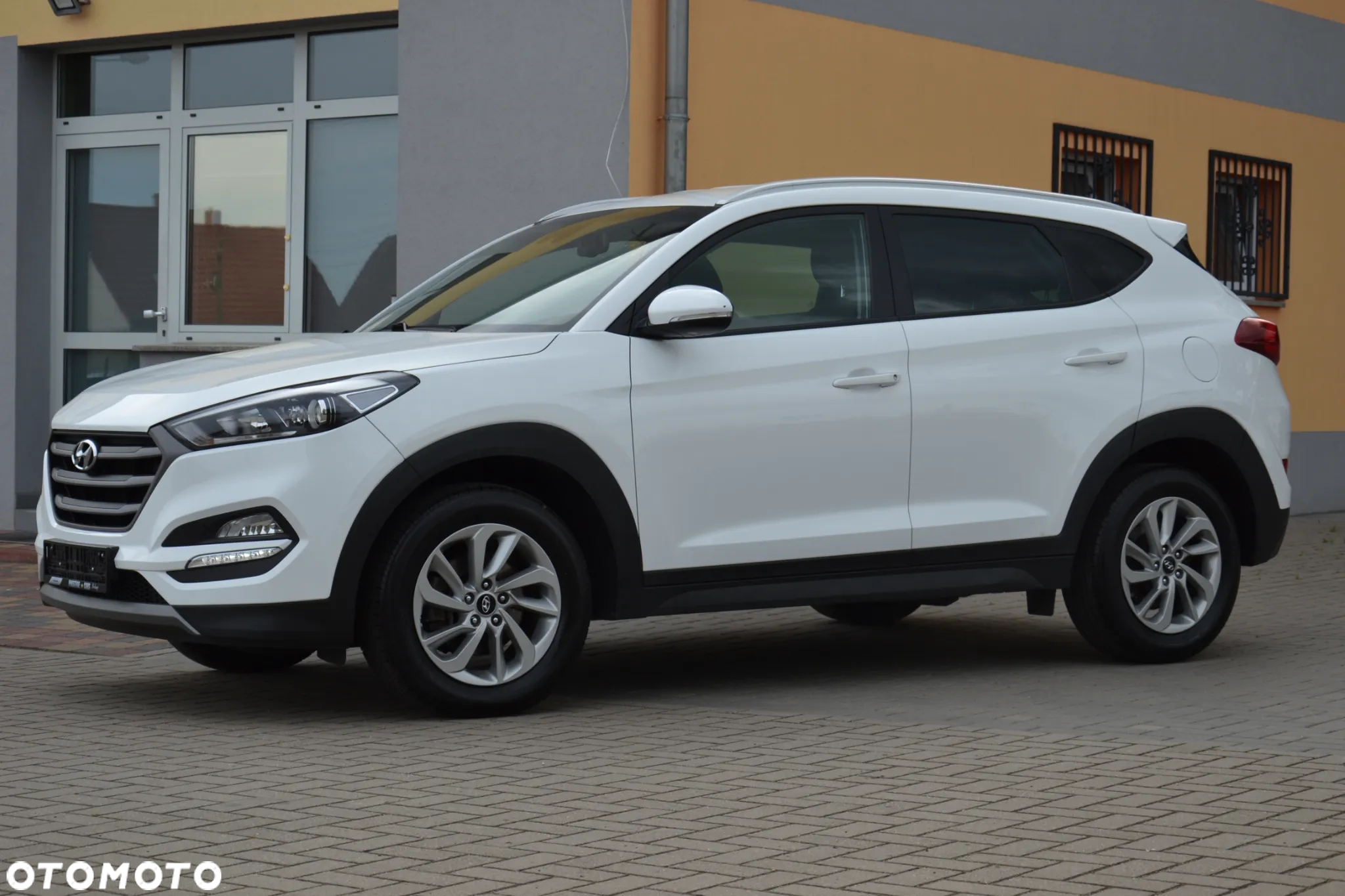 Hyundai Tucson 1.6 GDi 2WD Pure - 4