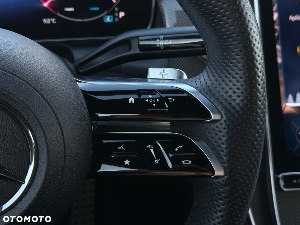 Mercedes-Benz GLC - 31