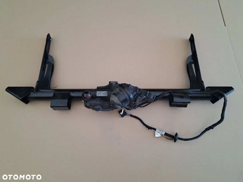 hak holowniczy Elektryczny SKODA 5LQ Enyaq 5LG803881D - 1