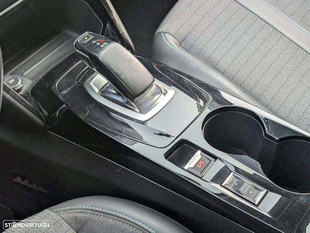 Peugeot e-208 50 kWh Allure Pack - 19