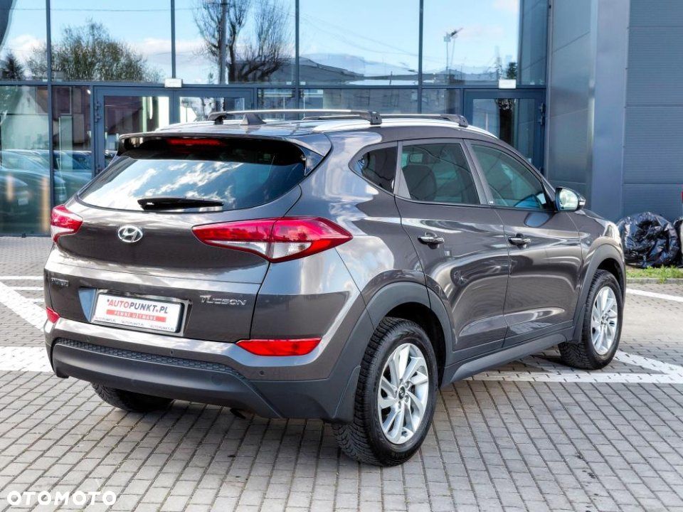 Hyundai Tucson - 4