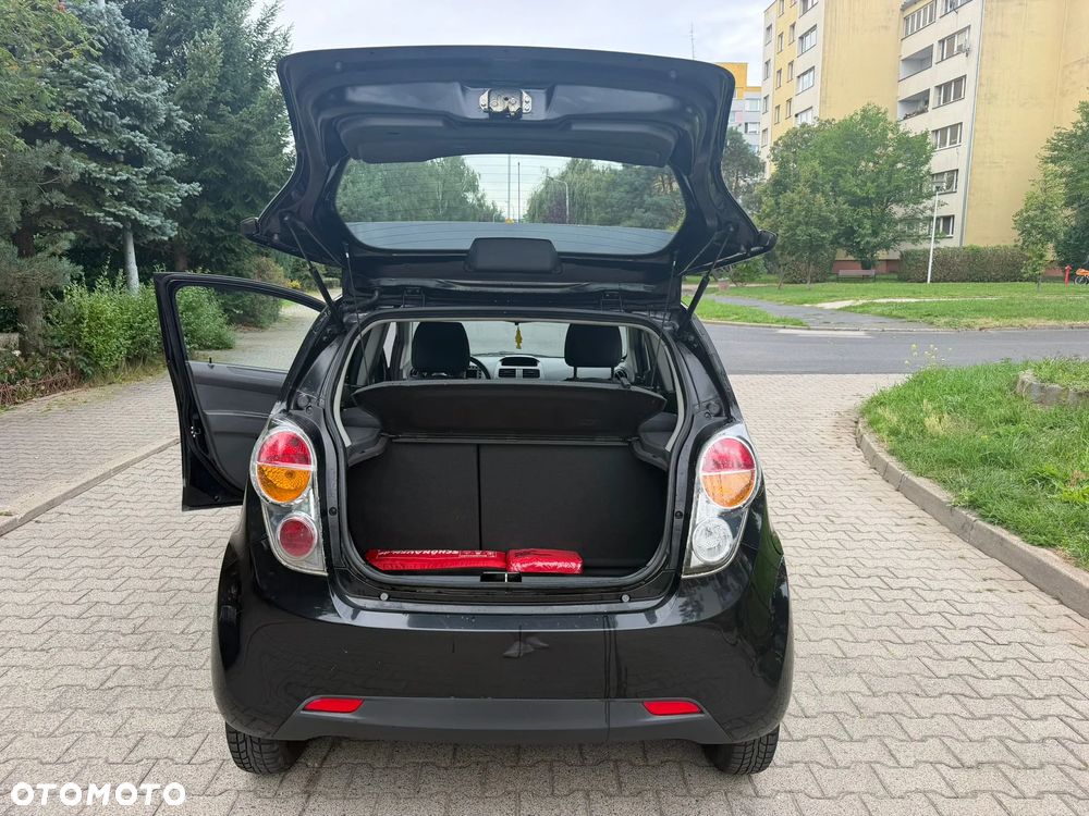 Chevrolet Spark - 15