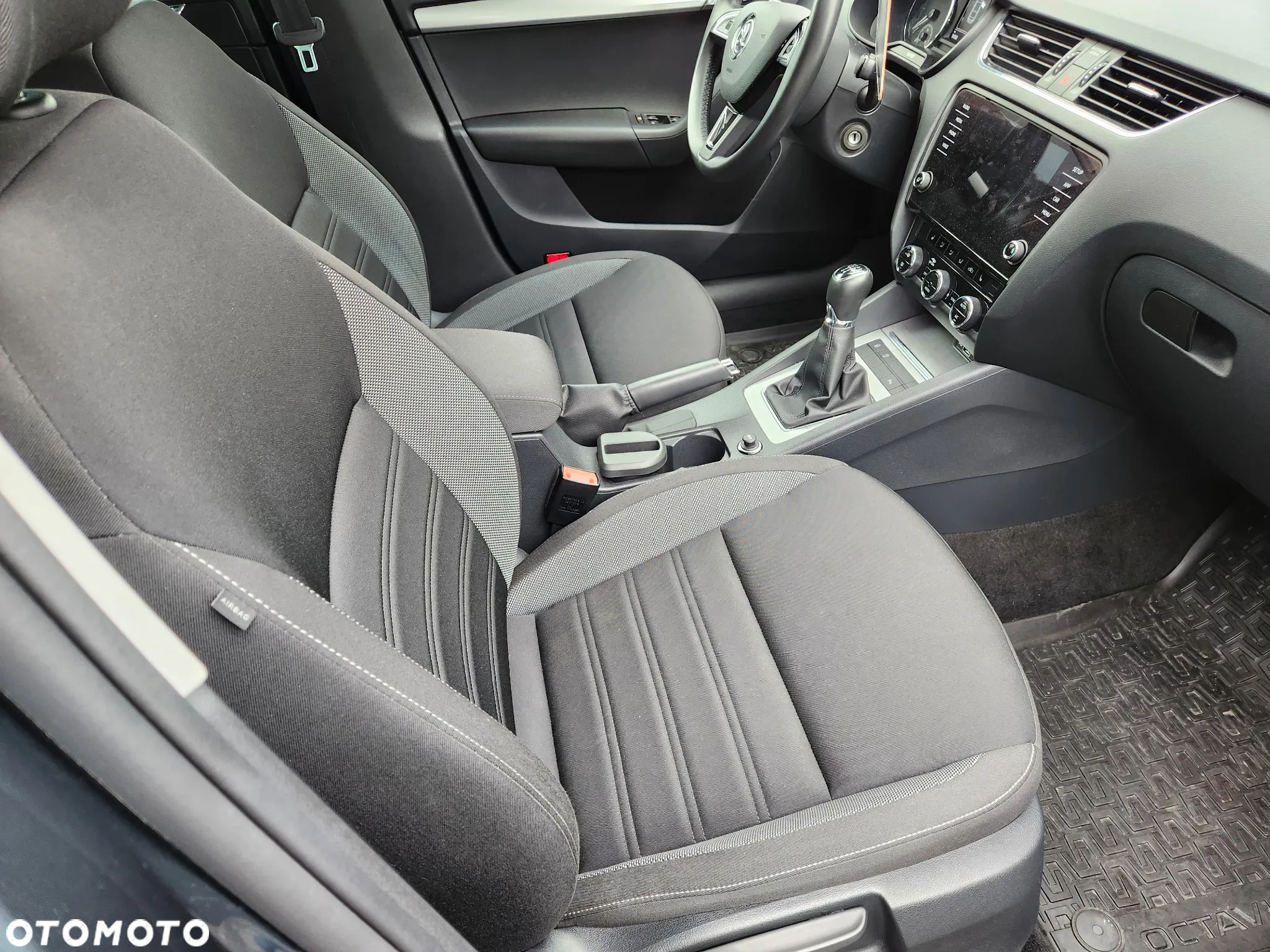 Skoda Octavia 1.6 TDI Business - 5