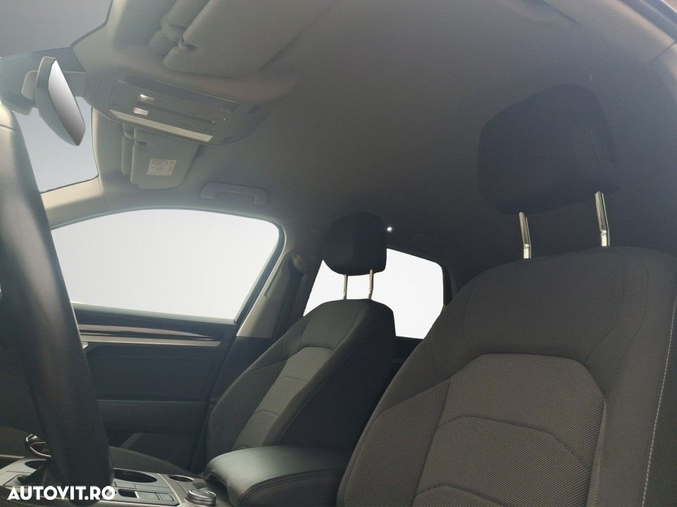 Volkswagen Touareg - 18