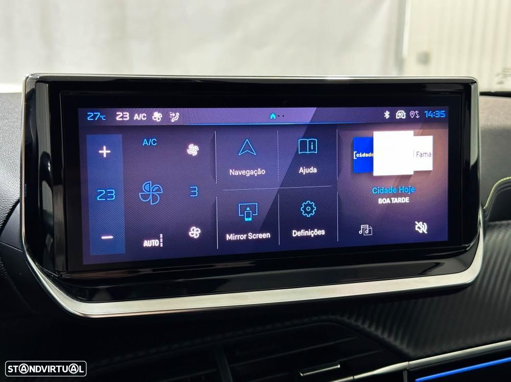 Peugeot e-2008 54 kWh GT - 48