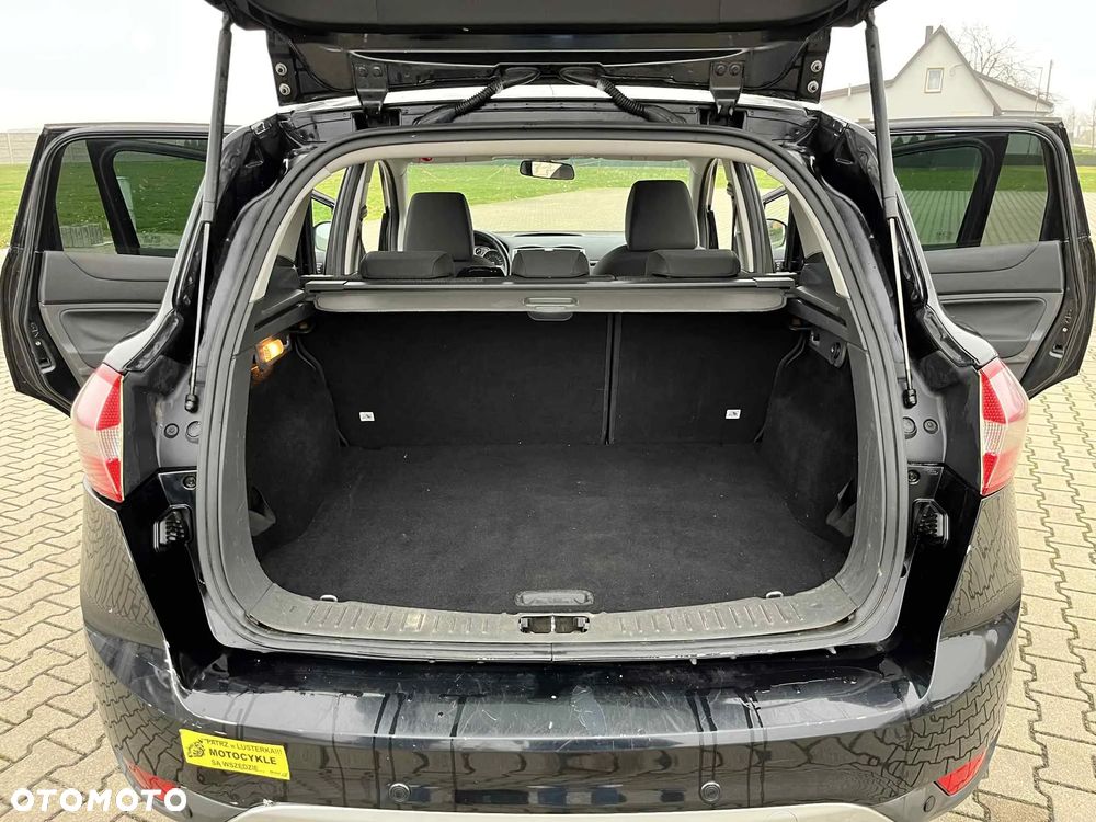 Ford Kuga 2.0 TDCi Titanium FWD - 18