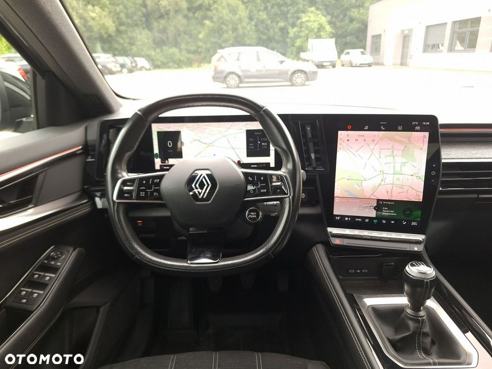 Renault Austral 1.3 TCe mHEV Techno - 16