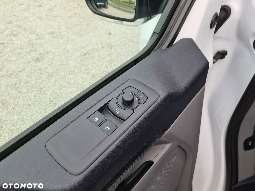 Ford Transit Custom - 25
