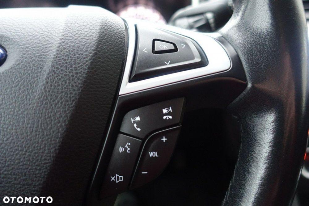 Ford Mondeo - 21