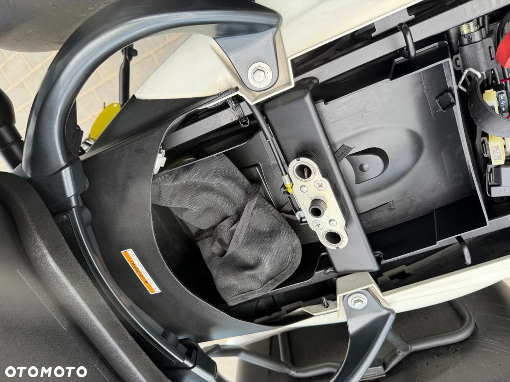 Suzuki DL - 30