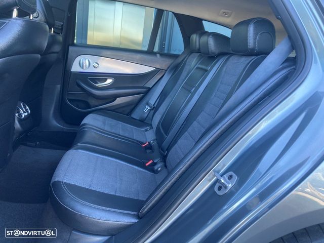 Mercedes-Benz E 300 de 9G-TRONIC AMG Line - 39