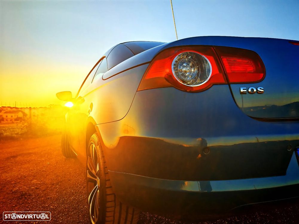 VW EOS 2.0 TDi Top DSG - 25