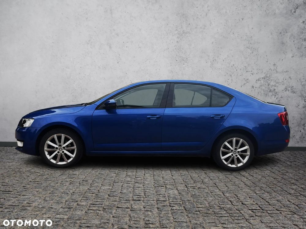 Skoda Octavia 2.0 TDI Style DSG - 2