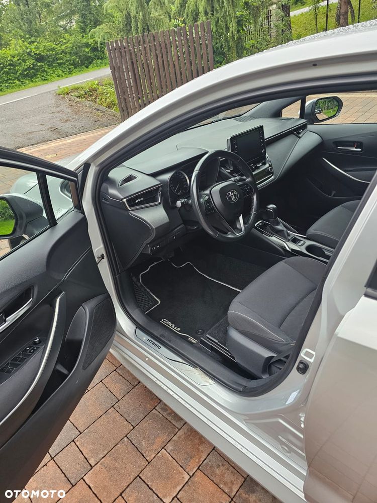 Toyota Corolla 1.8 Hybrid Club - 15
