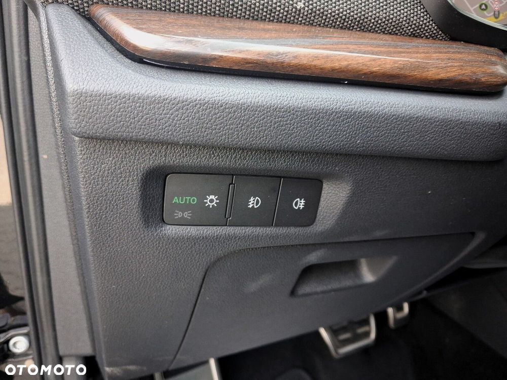 Skoda Octavia 1.5 TSI e-TEC DSG Scout - 24