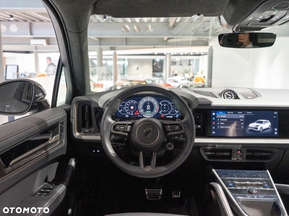 Porsche Cayenne Turbo E-Hybrid PHEV - 27