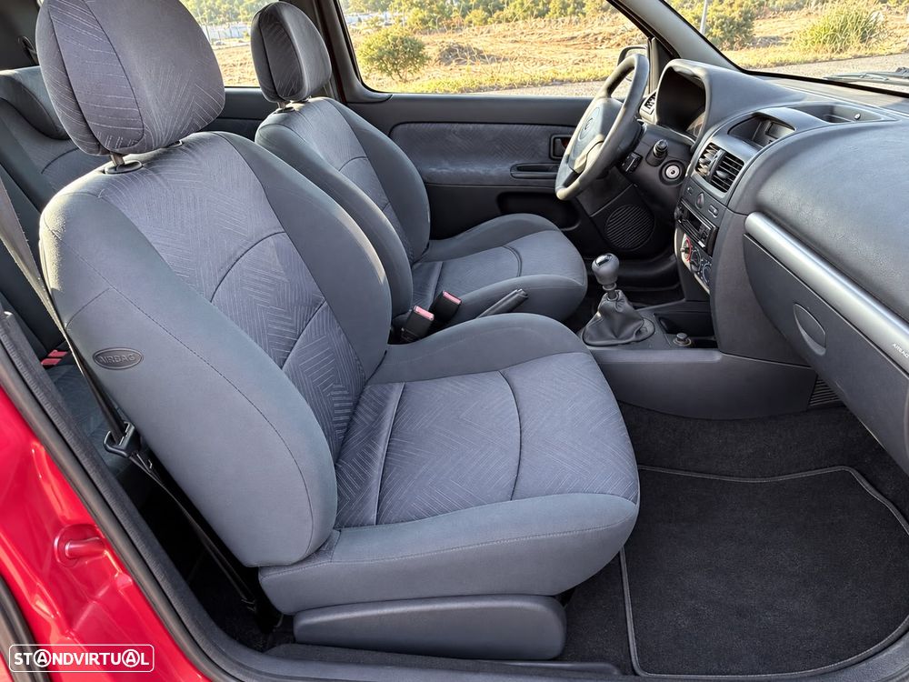 Renault Clio 1.2 16V Dynamique - 15