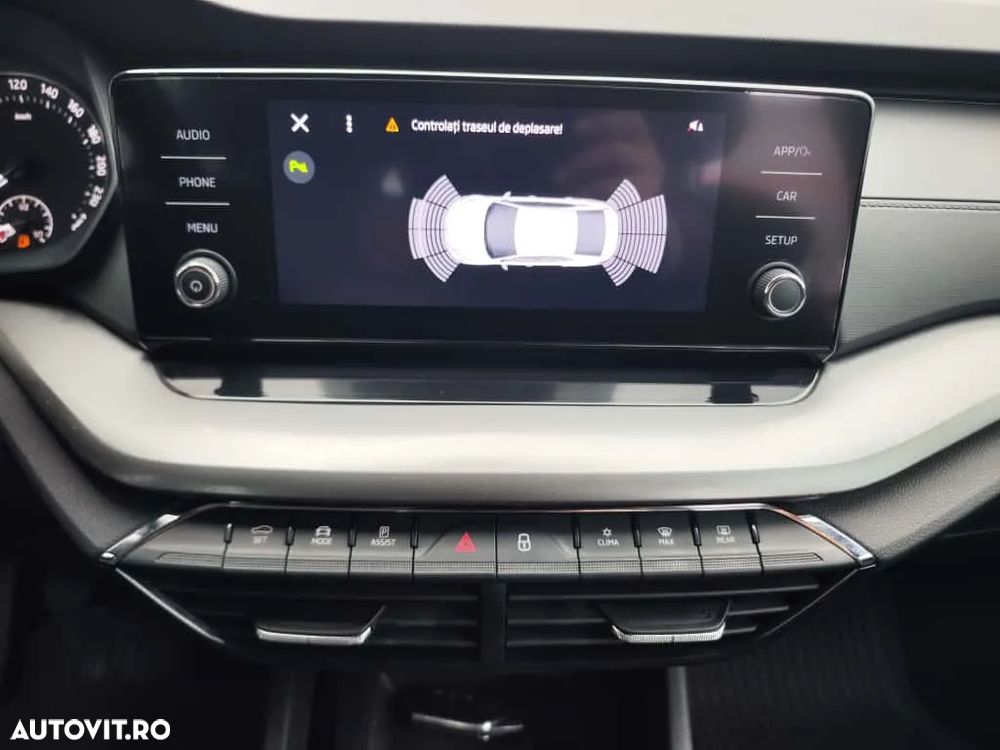 Skoda Octavia 2.0 TDI Ambition - 17