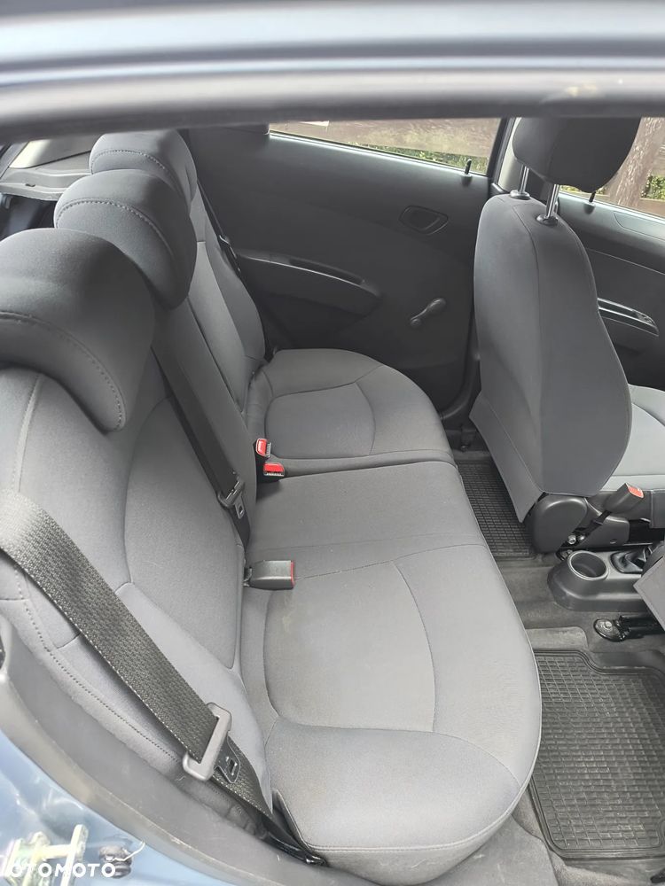 Chevrolet Spark - 4
