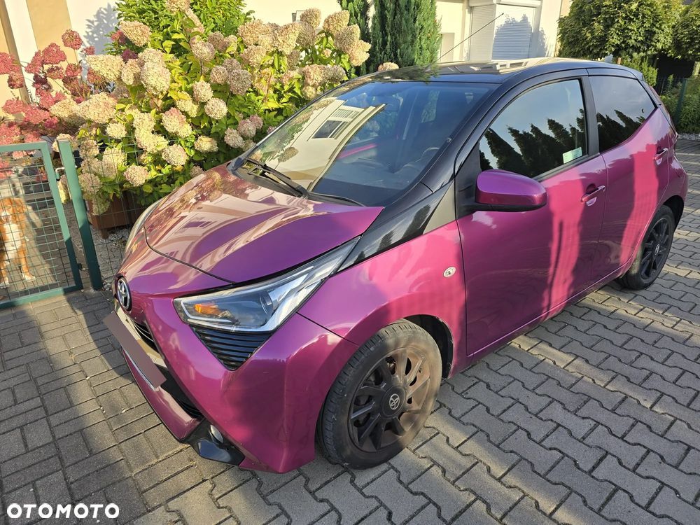 Toyota Aygo 1.0 VVT-i Color Edition - 1