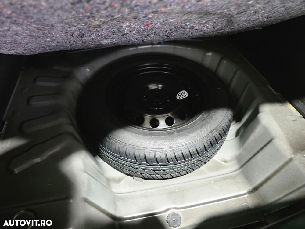 Dacia Logan TCe 90 MT6 Comfort - 13