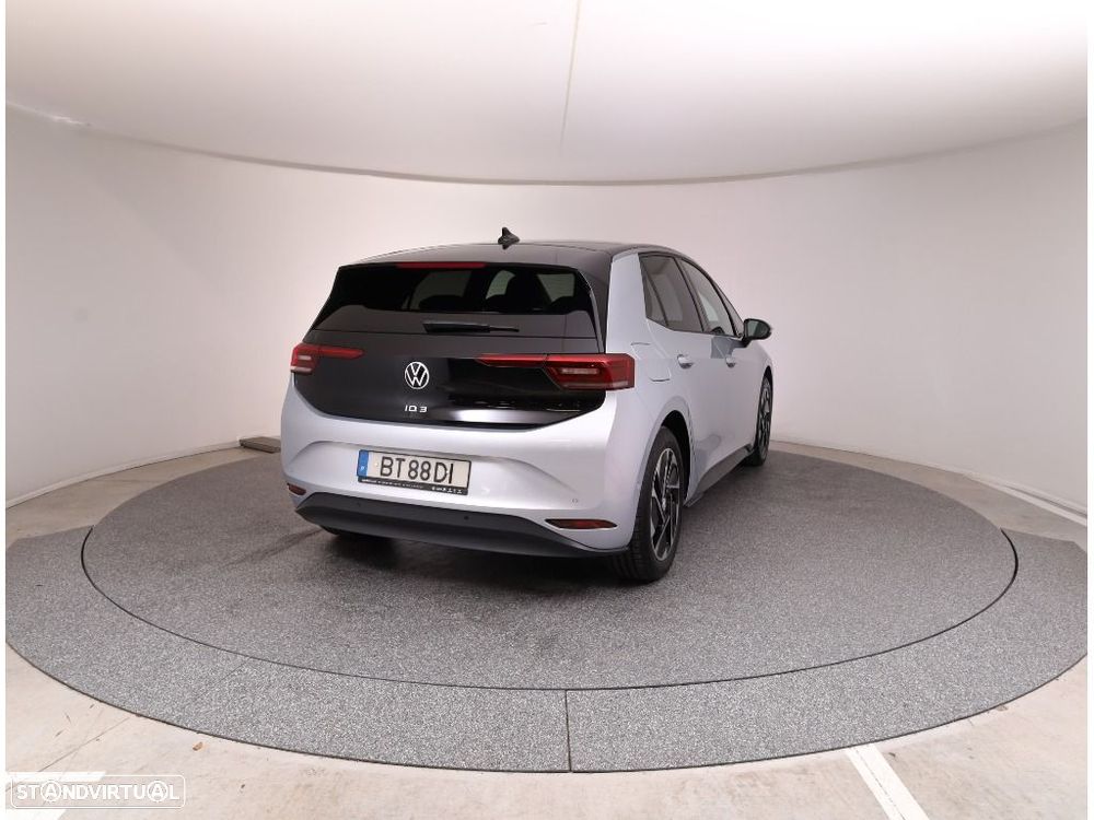 VW ID.3 59 kWh Pro Urban - 13