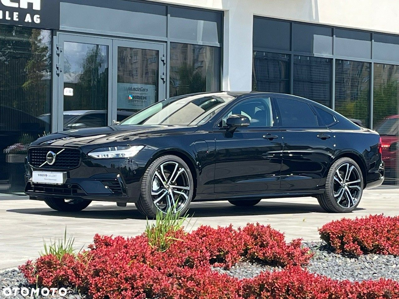 Volvo S90 - 2