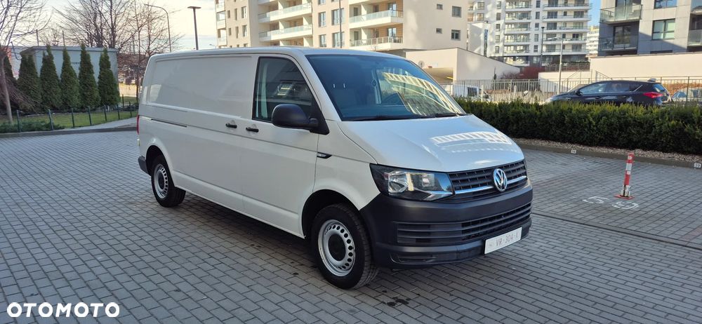 Volkswagen Transporter - 2