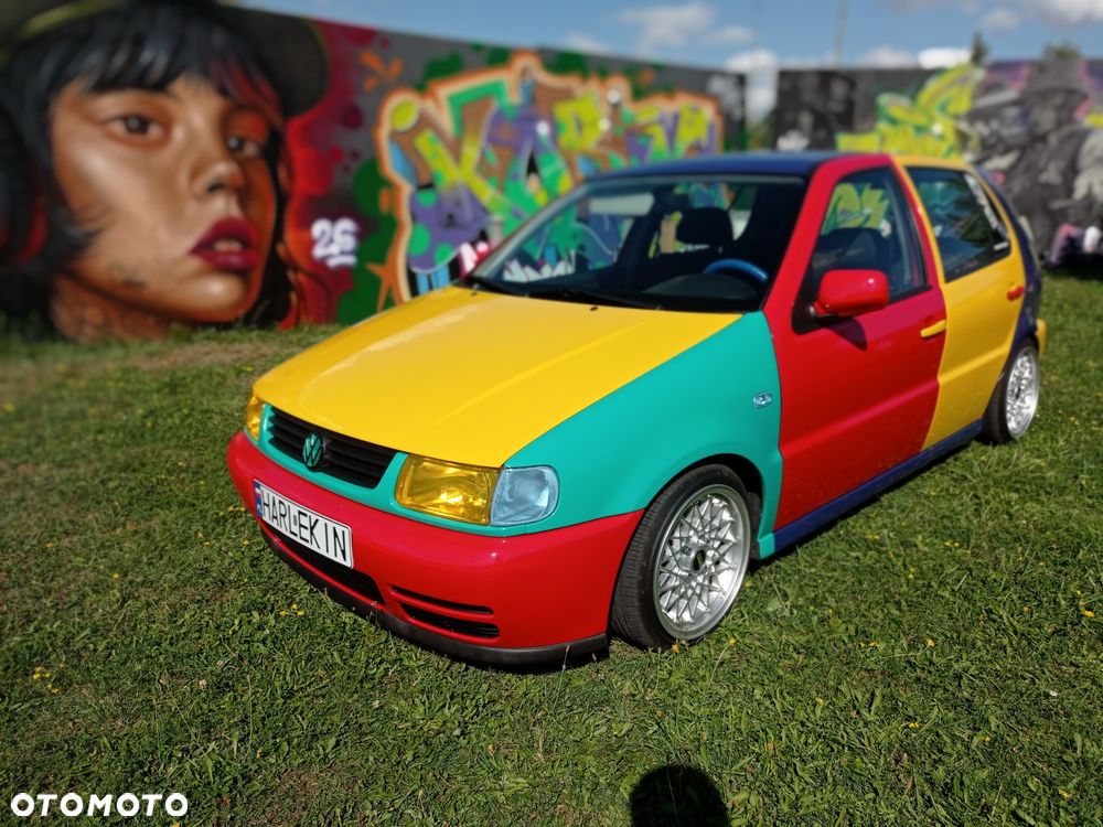 Volkswagen Polo - 1