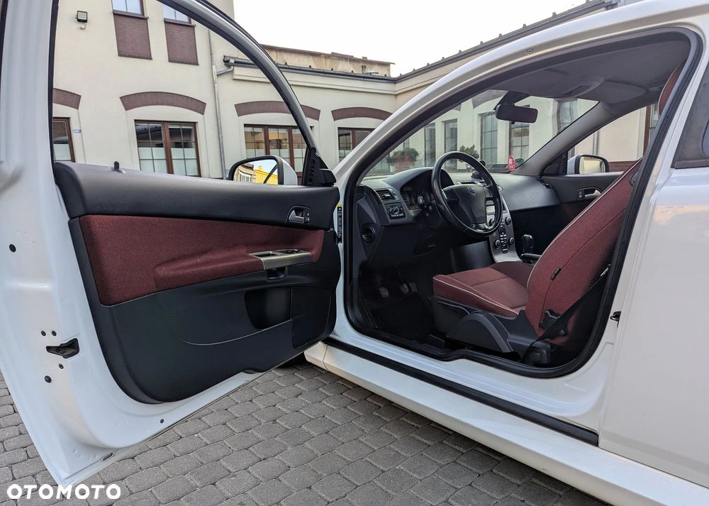 Volvo C30 1.6D DRIVe Kinetic - 26