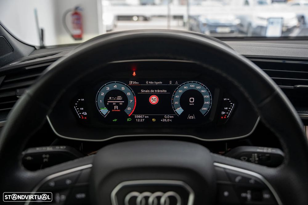 Audi Q3 45 TFSIe S line S tronic - 24