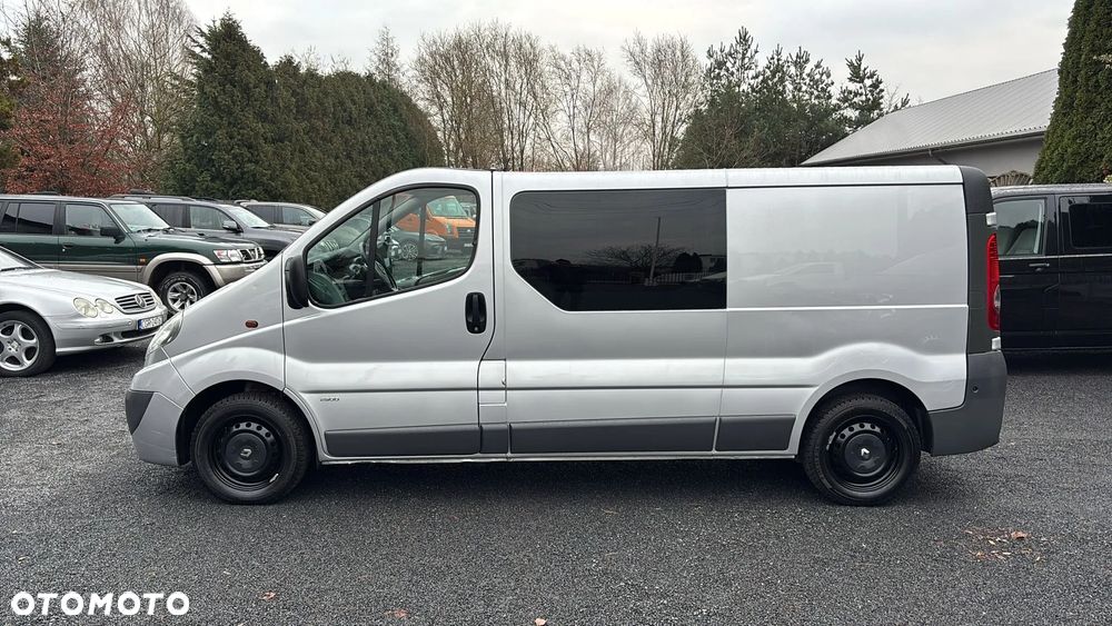 Opel Vivaro L2H1 2.9t - 4