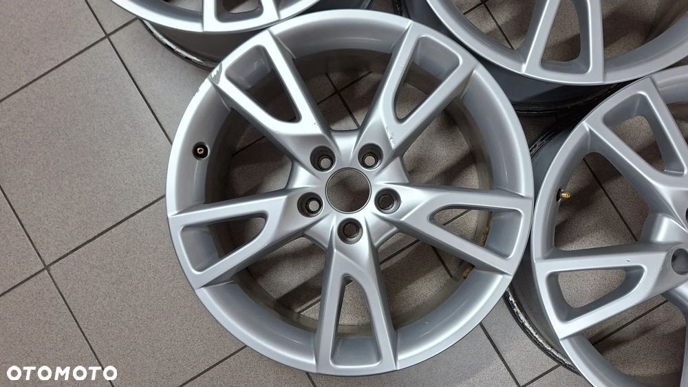 Felgi Aluminiowe 18 Audi A6 C7 Allroad 5x112 ET 38 - 2