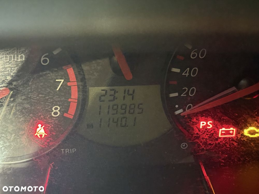 Nissan Micra - 8