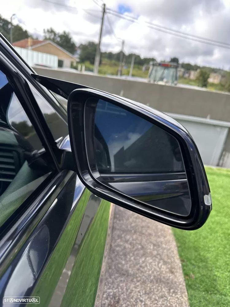 BMW 318 d Pack M - 21