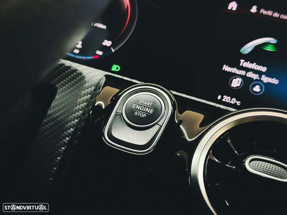 Mercedes-Benz CLA 180 - 16