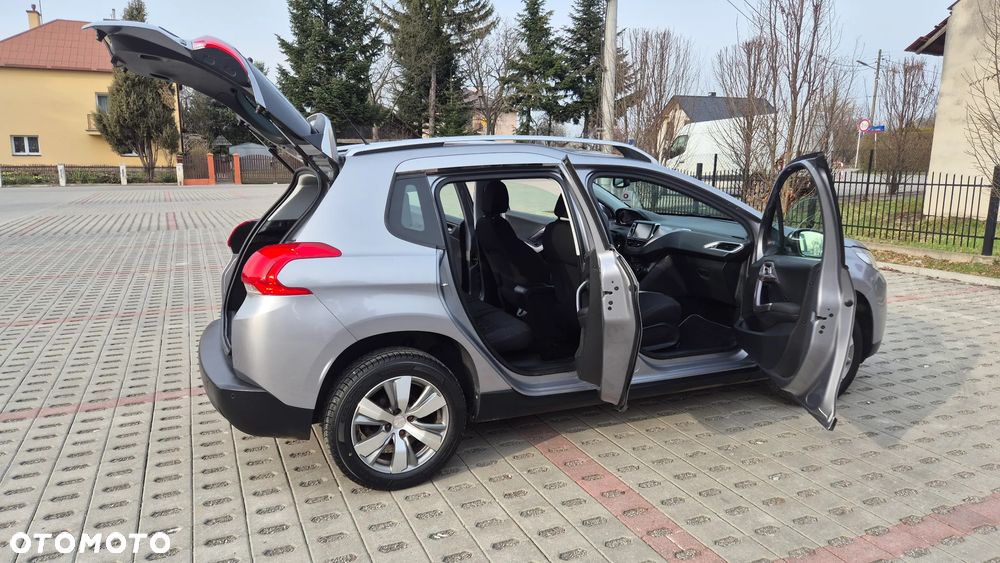 Peugeot 2008 PureTech 82 Access - 31