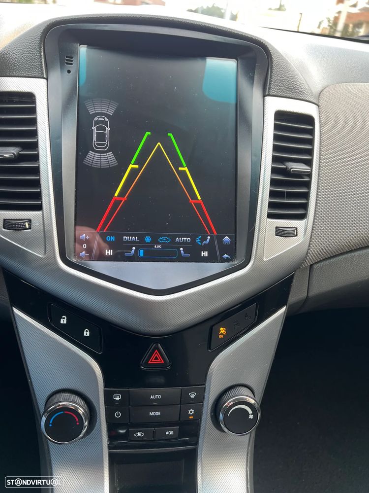 Chevrolet Cruze 2.0 VCDi LT - 6