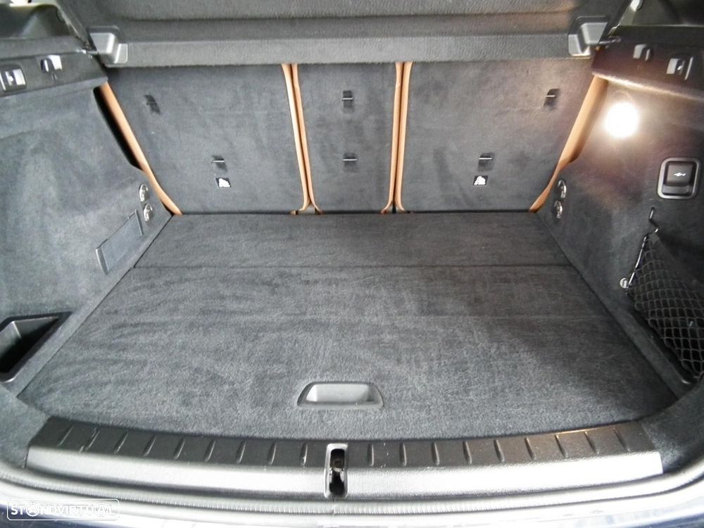 BMW 216 Active Tourer d Line Luxury Auto - 39