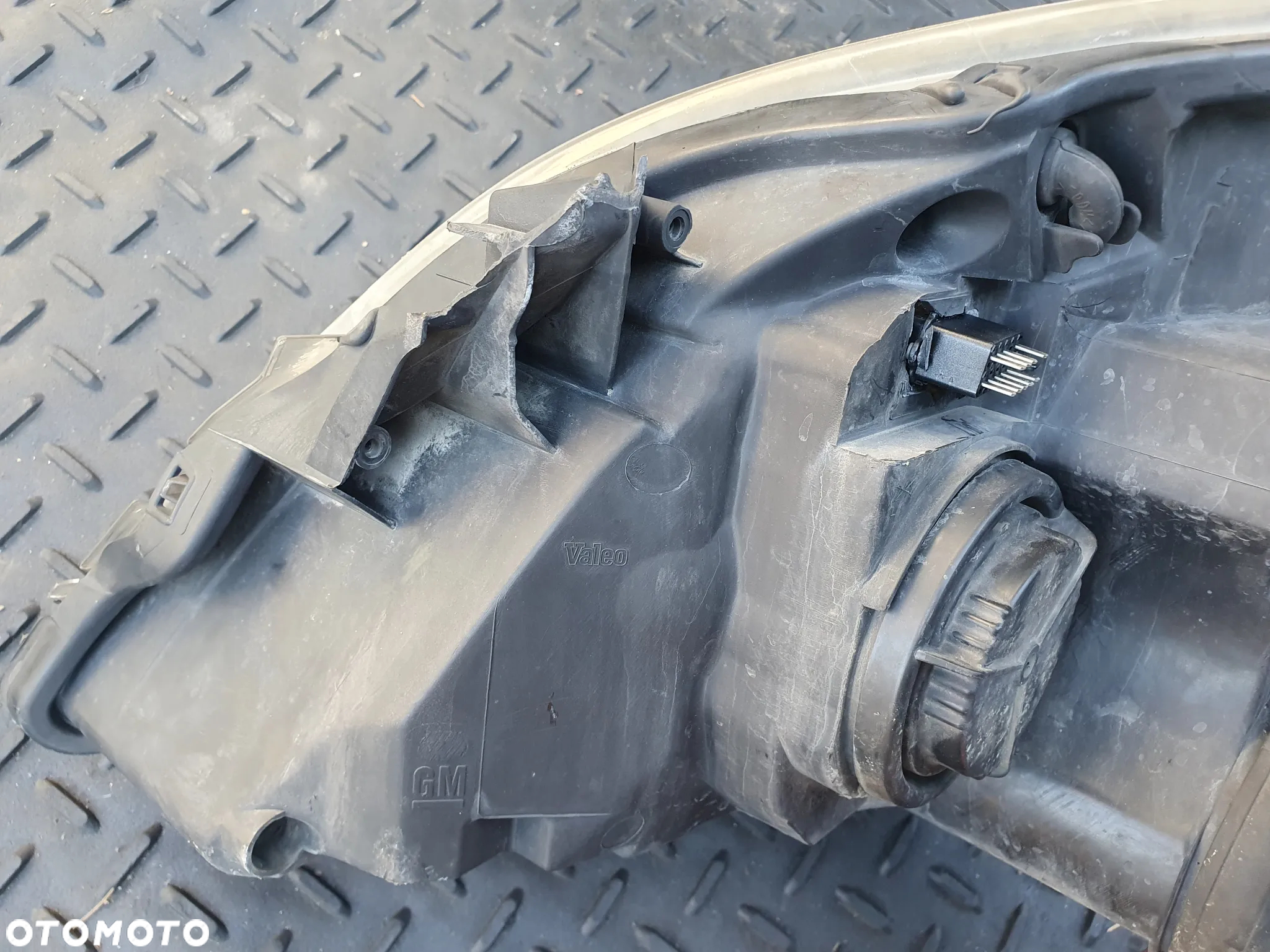 LAMPA PRAWY PRZÓD 93179923 OPEL VECTRA C LIFT SIGNUM XENON - 4