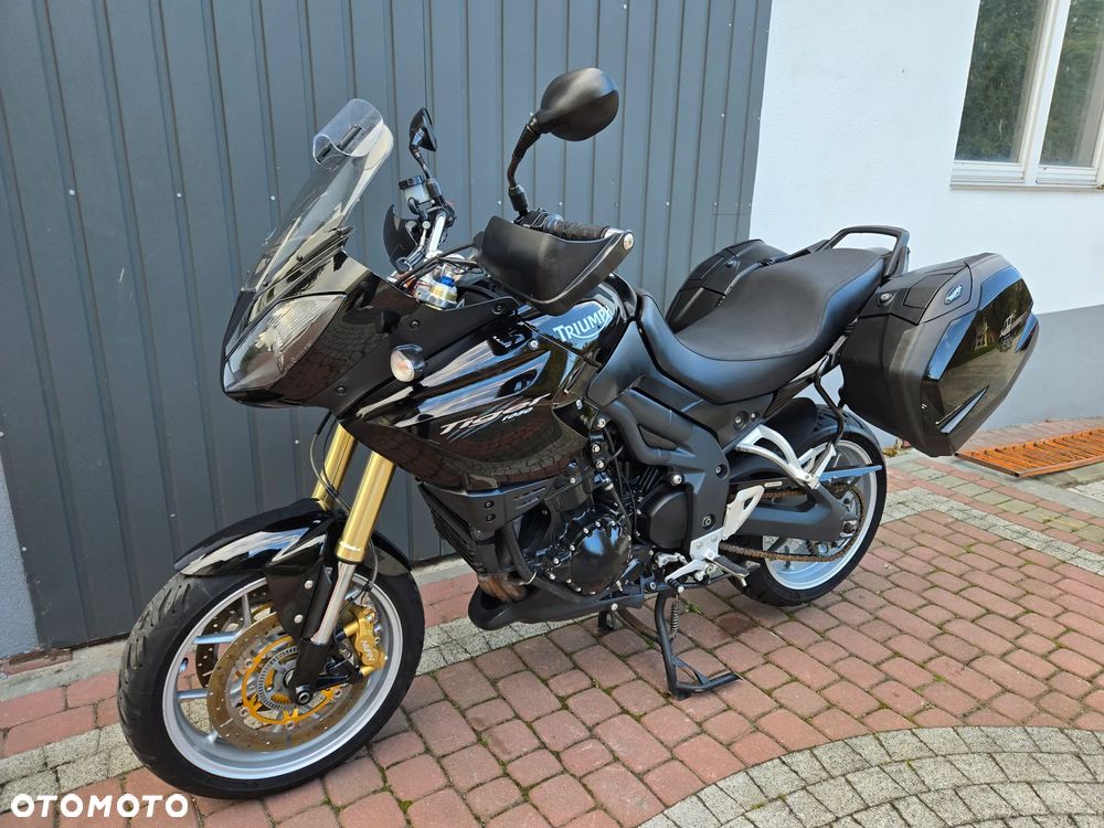 Triumph Tiger - 6
