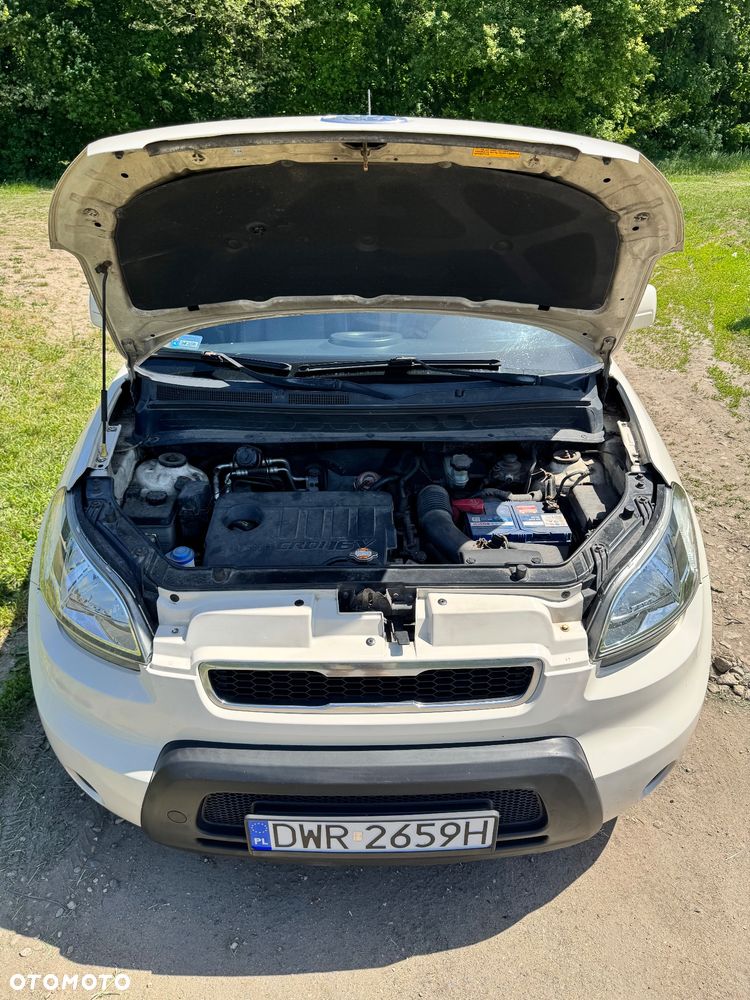 Kia Soul 1.6 CRDI L - 29