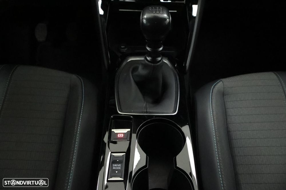 Peugeot 208 1.2 PureTech Allure - 23