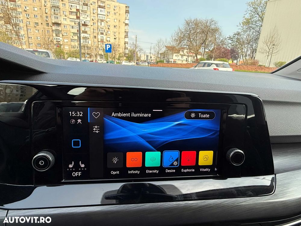 Volkswagen Golf 2.0 TDI 150CP DSG Style - 29