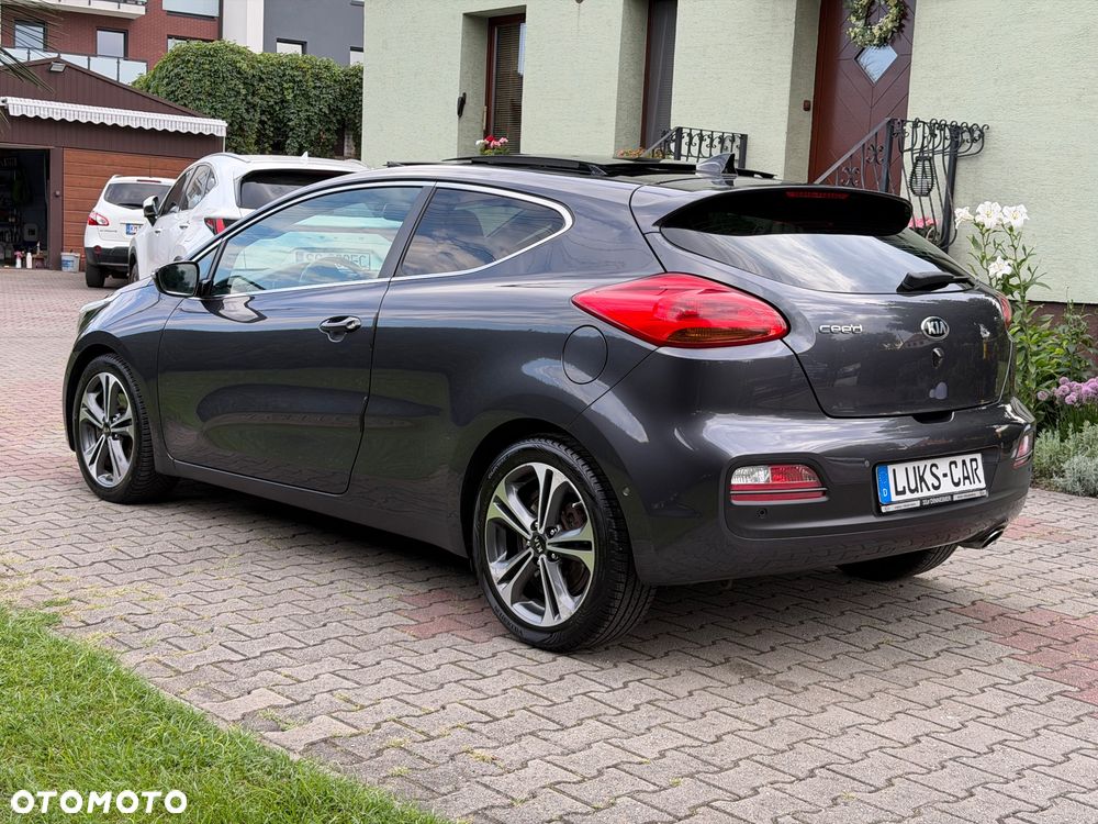 Kia ProCeed 1.6 GDI XL DCT - 4